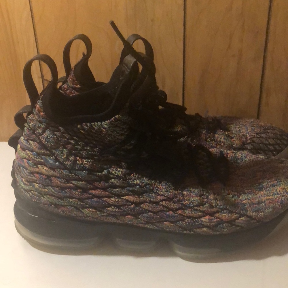 Lebron 15